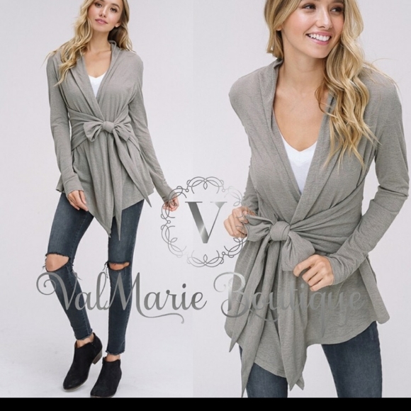 Creamy Sage Wrap Cardigan Top - Picture 2 of 5